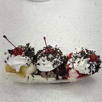 Milk Train Creamery - Holy cow, banana split! - Ice Cream & Frozen Yogurt Near Me - Clover, South Carolina Milk Train Creamery - Holy cow, banana split! - Ice Cream & Frozen Yogurt Near Me - Clover, South Carolina