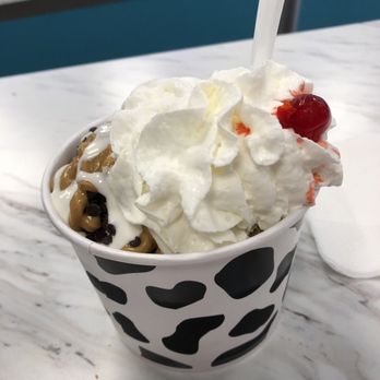 The Udder Bar - Fluffer Nutter sundae - Ice Cream & Frozen Yogurt Near Me - Allentown, Pennsylvania The Udder Bar - Fluffer Nutter sundae - Ice Cream & Frozen Yogurt Near Me - Allentown, Pennsylvania