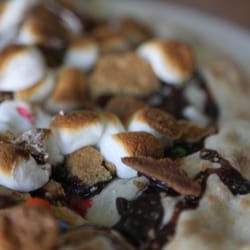 Dragon Fire Pizza - S'mores pizza?? Yes please!!!