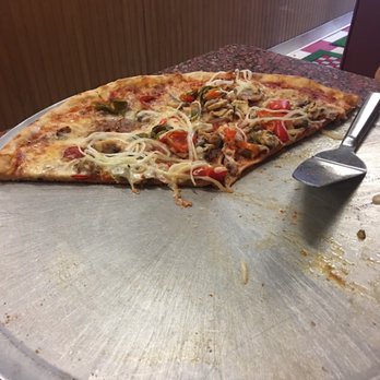 Brother Bruno's Pizza - Pizza Near Me - Mount Pocono, Pennsylvania