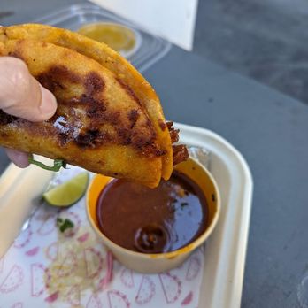 Hot Tacos - Birria w/ consome - Tacos Near Me - Austin, Texas Hot Tacos - Birria w/ consome - Tacos Near Me - Austin, Texas