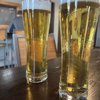 Side Project Brewing - Breweries Near Me - Maplewood, Missouri