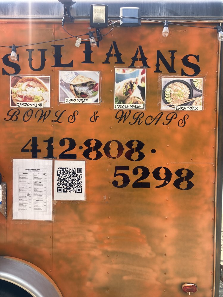 Sultaan’s Bowls and Wraps
