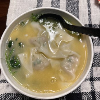 JINYA Ramen Bar - Fishers - Wonton Chicken Ramen - Ramen Near Me - Fishers, Indiana