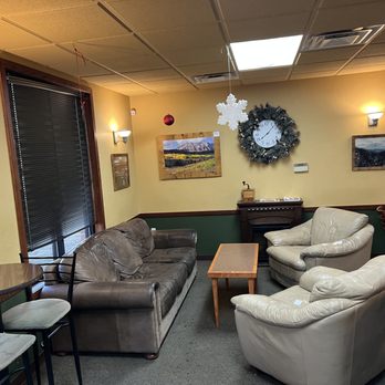 Serranos Coffee - Comfy seating! - Coffee & Tea Near Me - Monument, Colorado Serranos Coffee - Comfy seating! - Coffee & Tea Near Me - Monument, Colorado