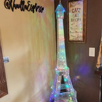 Vanilla Espresso French Café - Very pretty decoration. - Breakfast & Brunch Near Me - Miami Lakes, Florida