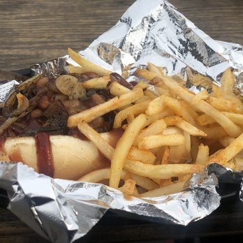 Marky’s Munchery - Barbecue Baked Bean Dog Combo - Food Stands Near Me - Alexandria, Virginia