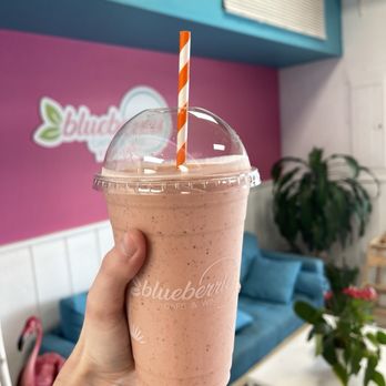 Blueberries Cafe & Wine - Classic Smoothie ($12) - Cafeteria Near Me - Holmes Beach, Florida Blueberries Cafe & Wine - Classic Smoothie ($12) - Cafeteria Near Me - Holmes Beach, Florida