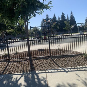Via Toledo Park - Park - Playgrounds Near Me - San Lorenzo, California