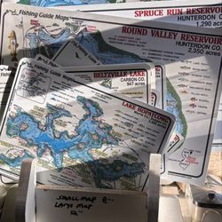 Hi-Way Sport Shop - Fishing maps of local lakes