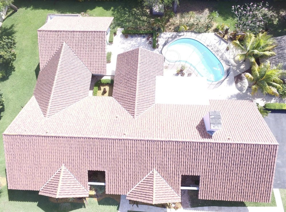 Slide of Del Sol Roofing