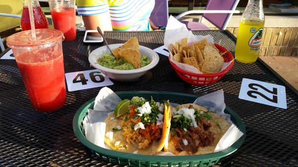 Tmaz Taqueria by null