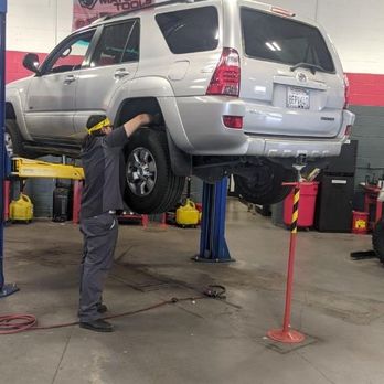 4 Wheel Parts Ventura - Off Road & 4X4 Parts For Trucks & Jeeps - My rugged donkey - Tires Near Me - Ventura, California