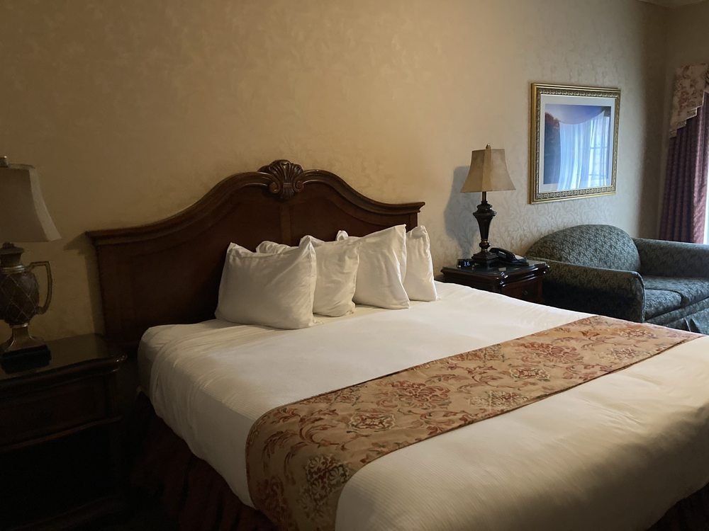 FULTON STEAMBOAT INN 201 Photos & 78 Reviews Hotels 1 Hartman