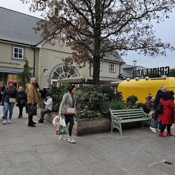 kildare village nike shop