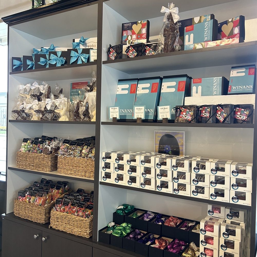 Winans Chocolates + Coffees - Inside - Coffee & Tea Near Me - Beavercreek, Ohio