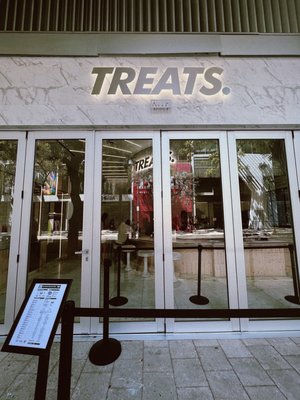Kith Treats Miami Design District by null