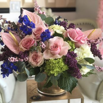 Divine Fleurs - The beautiful arrangement with a little tropical flair. - Florists Near Me - La Crescenta-Montrose, California Divine Fleurs - The beautiful arrangement with a little tropical flair. - Florists Near Me - La Crescenta-Montrose, California