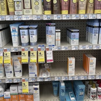 CVS Pharmacy - Drugstores Near Me - LAKEWAY, Texas