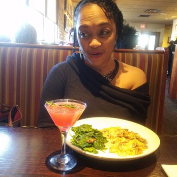 Carrabba's Italian Grill - Italian Near Me - Morrow, Georgia