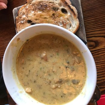 Captains Restaurant - Seafood Near Me - Queenstown, AUK
