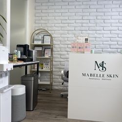 Mabelle Skincare - Love the new office!