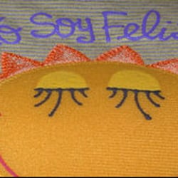 Yo Soy Feliz - Una delle stampe che Yo Soy Feliz propone su maglie e accessori
