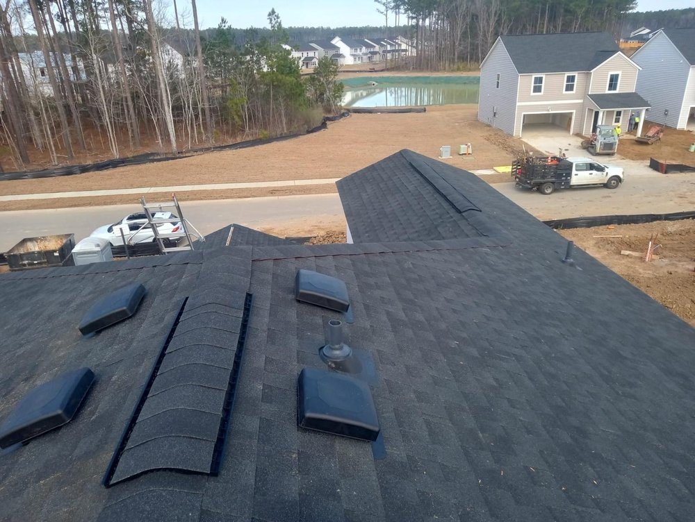 Slide of H&R Roofing and Construction