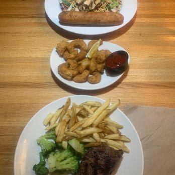 Applebee's Grill + Bar - Oriental Chicken Salad. Shrimp side. 8oz sirloin - Sports Bars Near Me - Brunswick, Maine