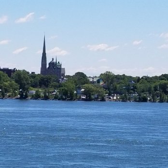 Croisières AML - View of basillica from boat - Boat Tours Near Me - Montreal, Quebec Croisières AML - View of basillica from boat - Boat Tours Near Me - Montreal, Quebec