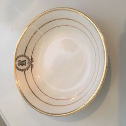 Various vintage china.