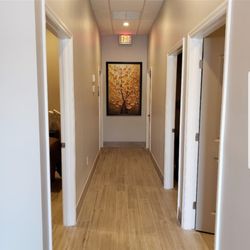Natural Spa & Massage - Hallway