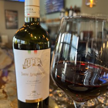 Catch-a-Fire Pizza - Blue Ash - Great wine at a great price - Pizza Near Me - Blue Ash, Ohio