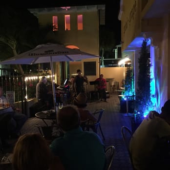 Grind + Grape - Coffee & Tea Near Me - Vero Beach, Florida