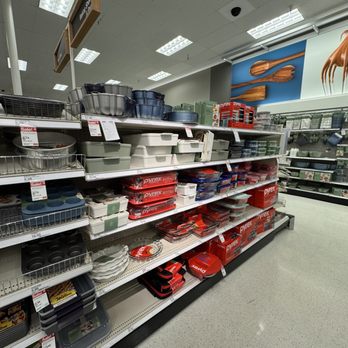 Target - Department Stores Near Me - Ventura, California