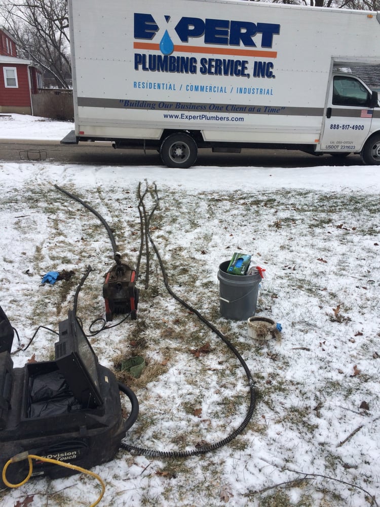 Slide of Expert Plumbing Service