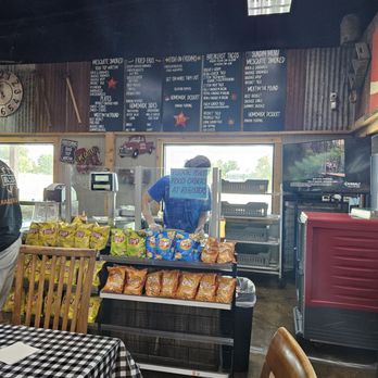 Diamond A Goss Bar-B-Q - Inside - Gas Stations Near Me - Belmont, Texas Diamond A Goss Bar-B-Q - Inside - Gas Stations Near Me - Belmont, Texas
