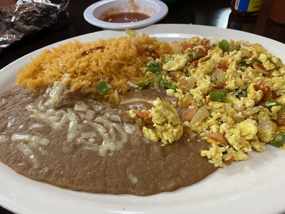 GUACAMOLES BAR & GRILL Updated October 2024 29 Photos & 44 Reviews