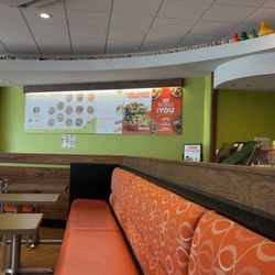 Saladworks - Lobby