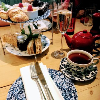 Bel & The Dragon - Gastropubs Near Me - Windsor, WNM