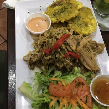 Orozco's - Pulled pork with tostones and side salad - Puerto Rican Near Me - San Juan, Puerto Rico