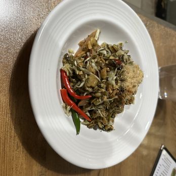 Shwe Taung Restaurant - Tea leaf salad - Sushi Bars Near Me - Arcadia, California