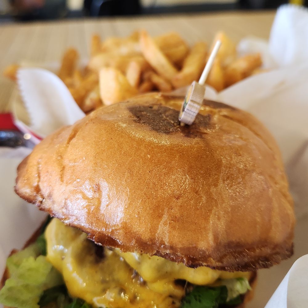 Billys Burger Bar - Burgers Near Me - Latham, New York Billys Burger Bar - Burgers Near Me - Latham, New York
