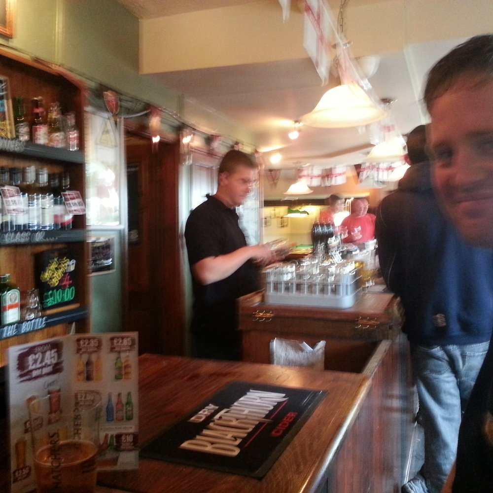 Red Lion - Pubs Near Me - Bristol, SGC Red Lion - Pubs Near Me - Bristol, SGC