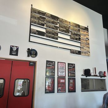 Old Caz Beer - Breweries Near Me - Rohnert Park, California