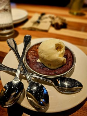 BJ's Restaurant & Brewhouse by null