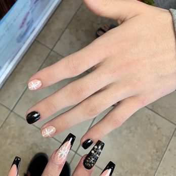 Cherry’s Nails & Spa - Nail Salons Near Me - Prescott, Arizona Cherry’s Nails & Spa - Nail Salons Near Me - Prescott, Arizona