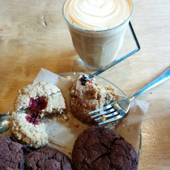 Revolver - Cookies and a latte - Coffee & Tea Near Me - Vancouver, British Columbia Revolver - Cookies and a latte - Coffee & Tea Near Me - Vancouver, British Columbia