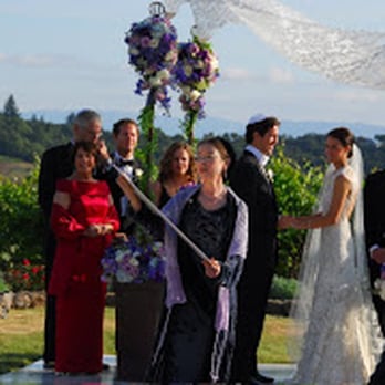 Rabbi Sara Shendelman - Officiants Near Me Rabbi Sara Shendelman - Officiants Near Me