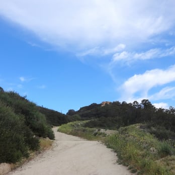 Cherry Canyon Park - Hiking Near Me - La Cañada Flintridge, California Cherry Canyon Park - Hiking Near Me - La Cañada Flintridge, California